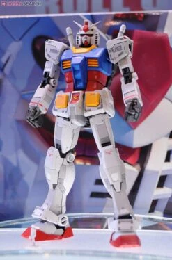 BANDAI GUN83113 GUNPLA 1/144 RG RX-78-2 GUNDAM -Jouet Modèle Boutique 10115841b