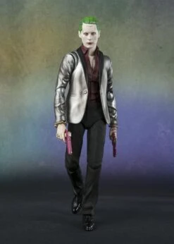 BANDAI SUICIDE SQUAD FIGUARTS JOKER DC COMICS -Jouet Modèle Boutique 61c8oj2f kl ac sl1440