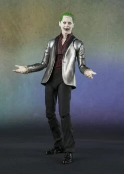 BANDAI SUICIDE SQUAD FIGUARTS JOKER DC COMICS -Jouet Modèle Boutique 61yahx ewwl ac sl1440