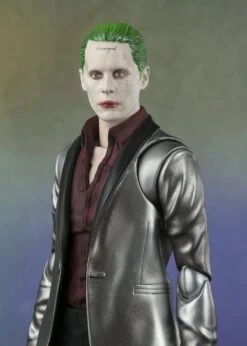 BANDAI SUICIDE SQUAD FIGUARTS JOKER DC COMICS -Jouet Modèle Boutique 71hxuo8jd1l ac sl1440