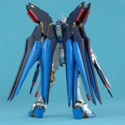 BANDAI GUNPLA MG 1/100 GUNDAM STRIKE FREEDOM EXTRA FINISH VER. -Jouet Modèle Boutique mg zgmf x20a strike freedom gundam extra finish ver 02